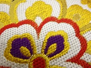 table runner 「立涌菊華紋」　帯リメイク　長尺 立涌に菊唐草・華紋模様織出し袋帯 | 宗 sou::お茶道具・着物のお店